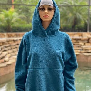 NORTH FACE SHERPA PULLOVER HOODIE